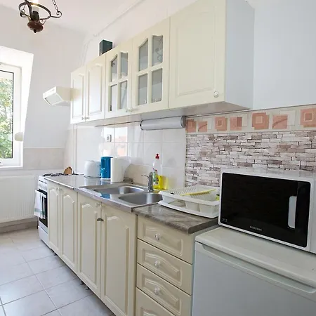 Zoli Apartmanok-zoli2 Kolcsey 34-36 דירה Hajdúszoboszló